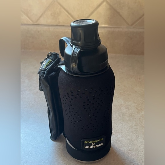 Amphipod for Lululemon Stainless Steel Water Bottle Zippered Pouch - Picture 2 of 14